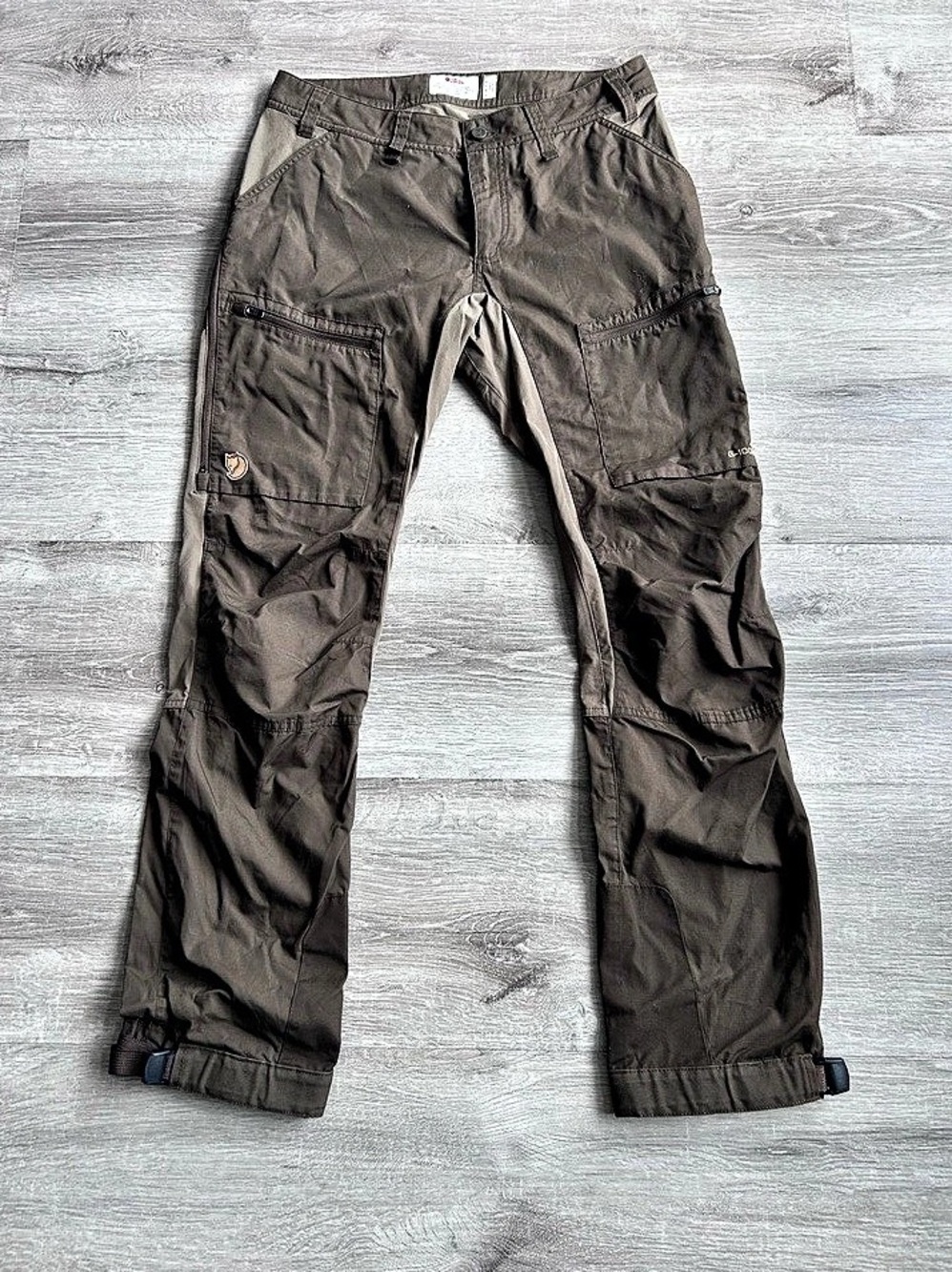 Fjällräven abisco women’s trouser cargo hiking pants. Waist 30”